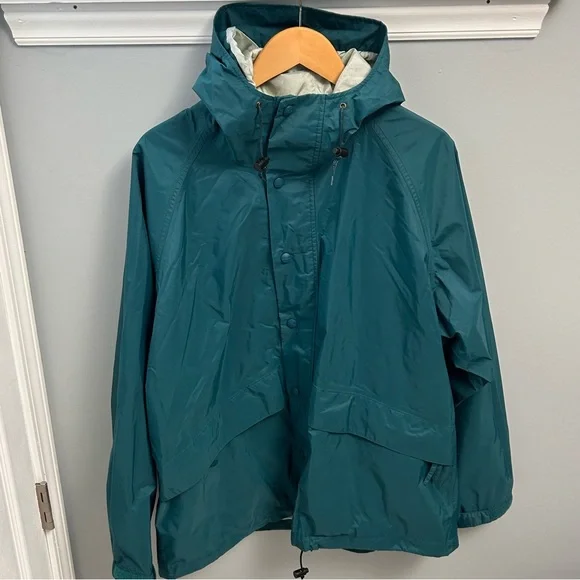 L.L. Bean Vintage 90’s Men's Stowaway Raincoat with Hood - Picture 2 of 13
